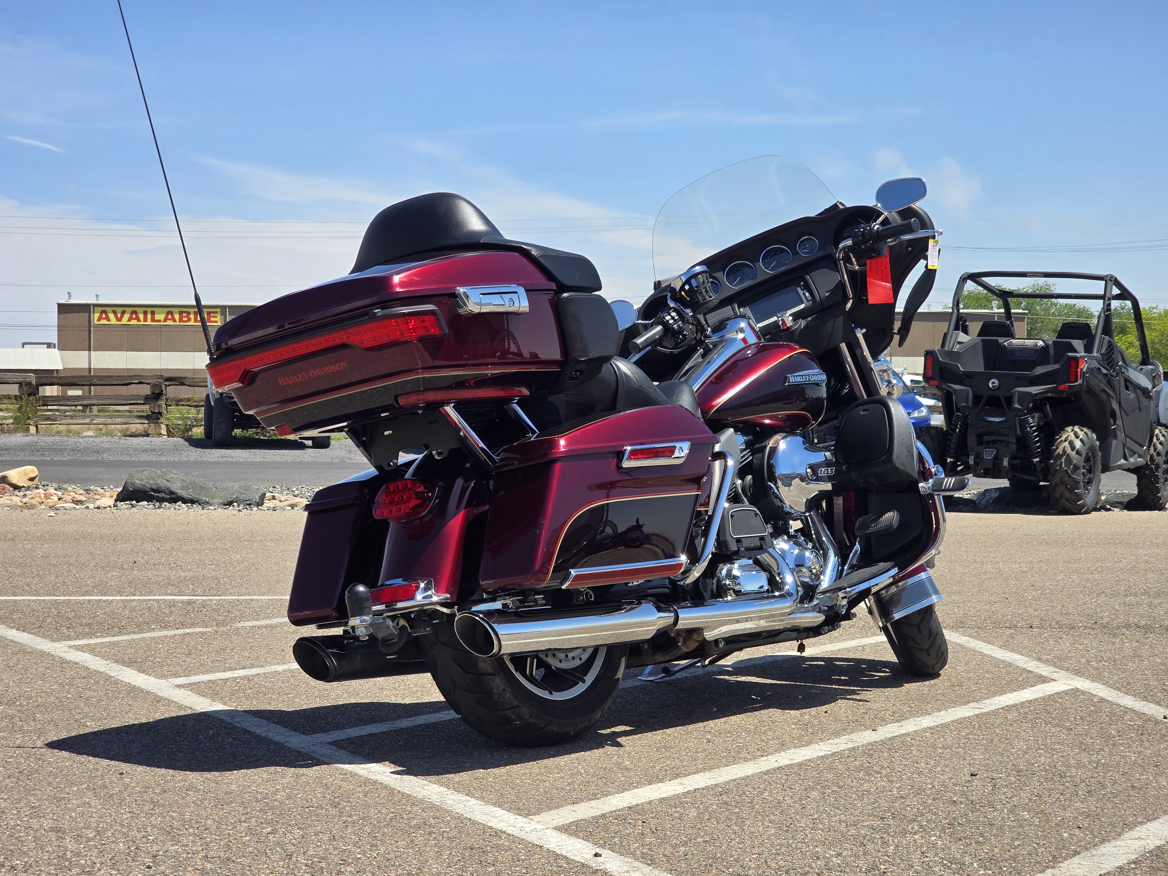 2014 Harley-Davidson® Electra Glide® Ultra Classic Motorcycle