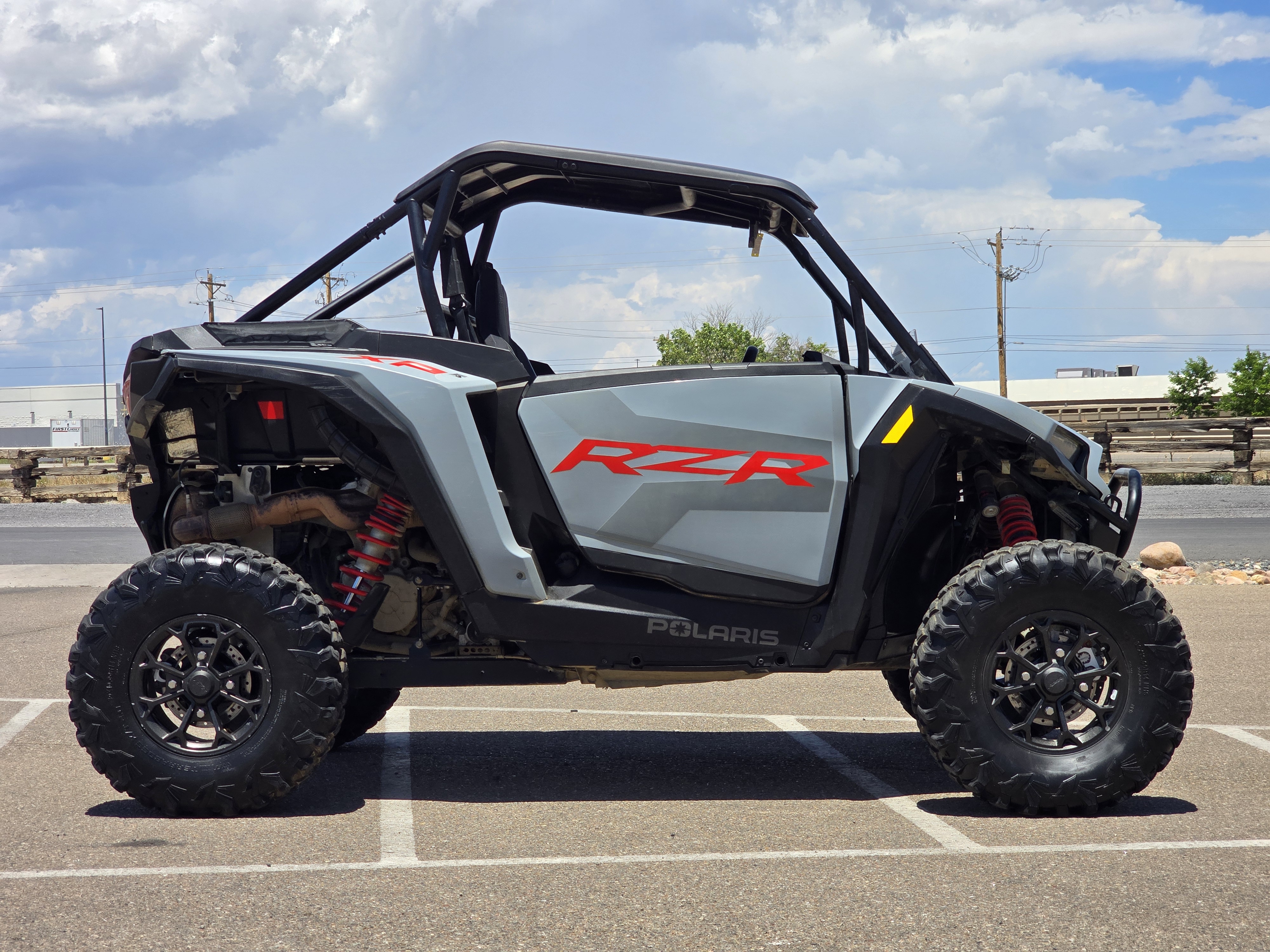 2025 Polaris RZR XP 1000 Premium Side x Side