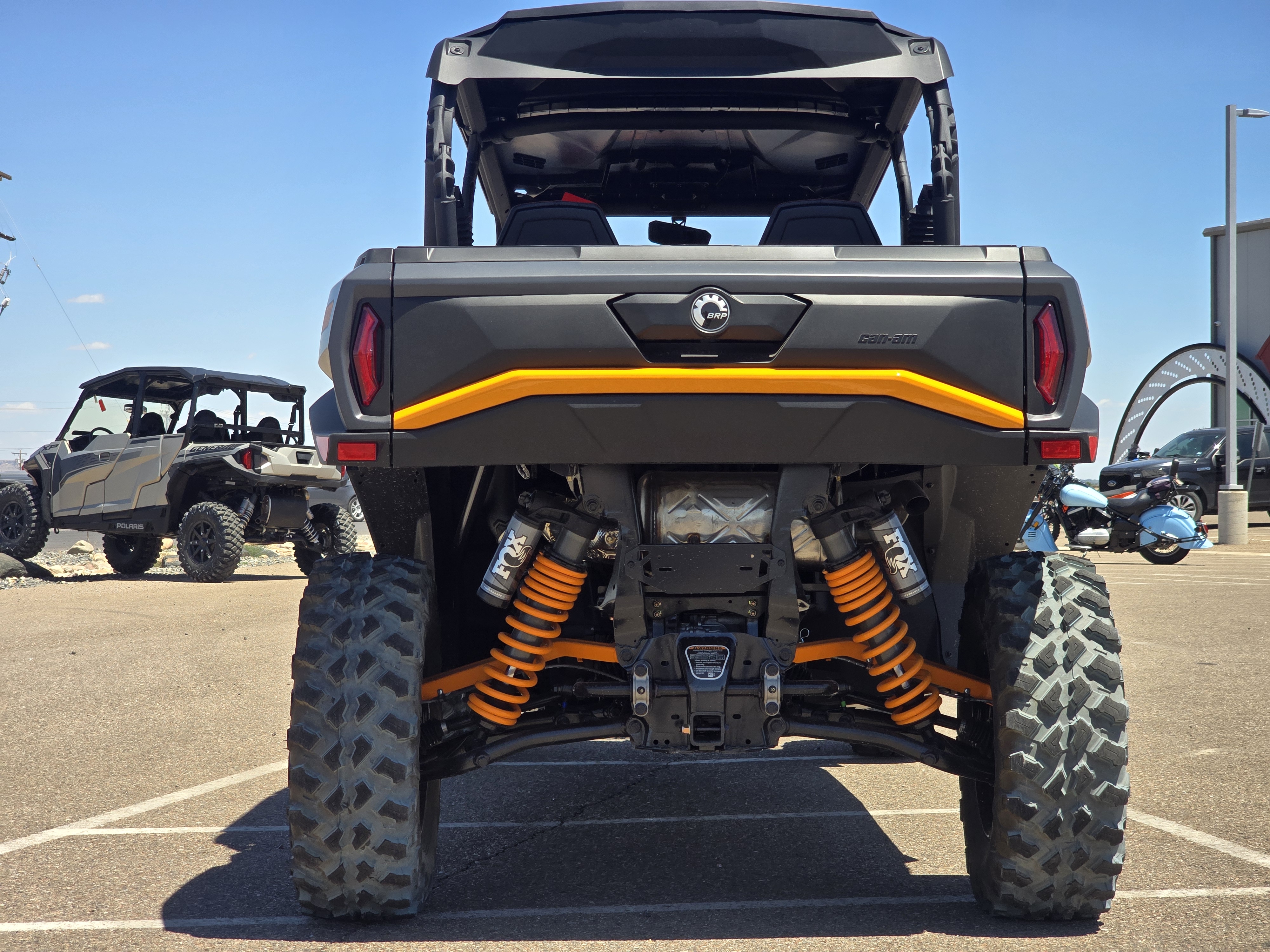 2026 Can-Am Commander MAX XT-P 1000R Side x Side