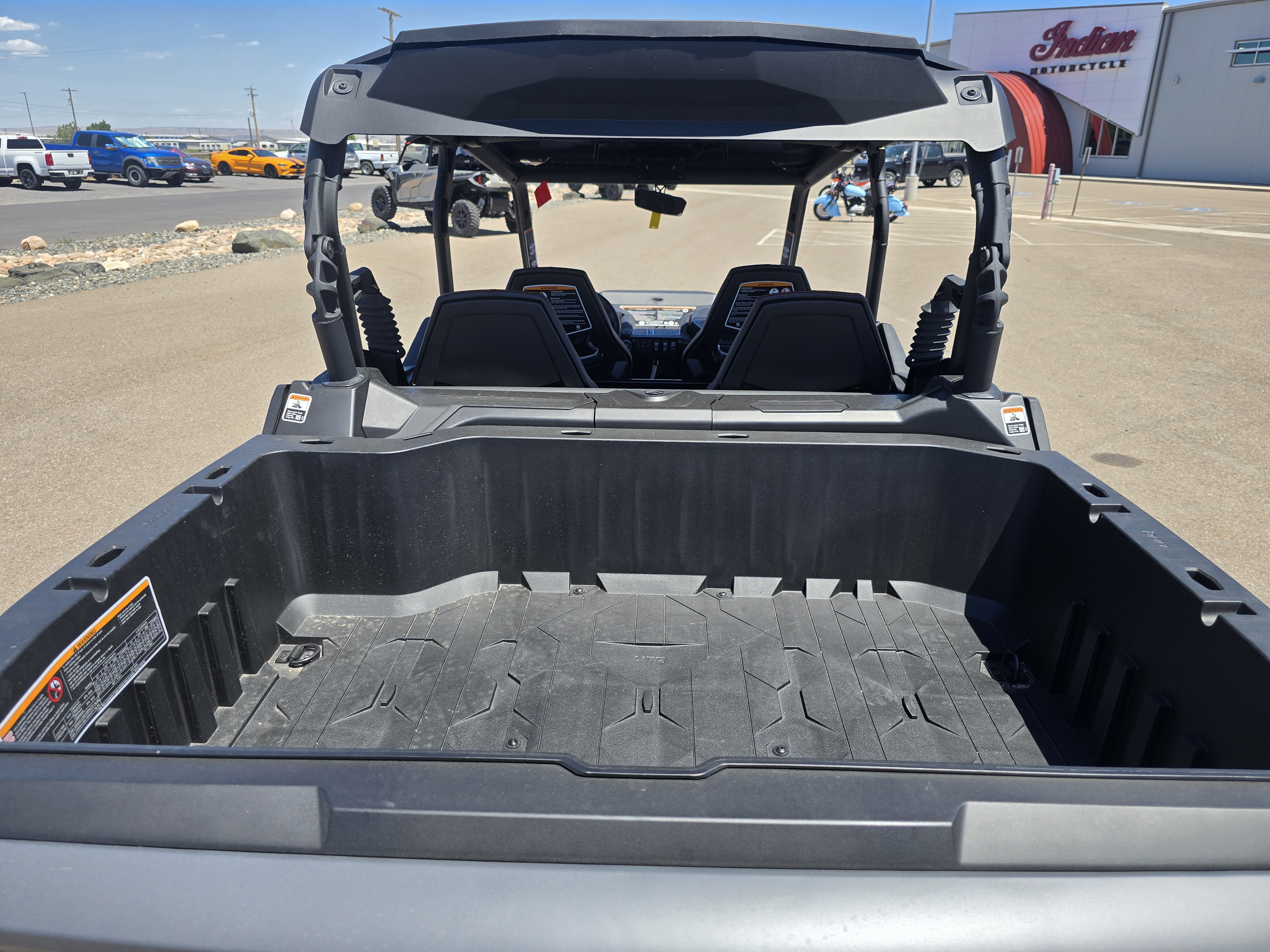 2026 Can-Am Commander MAX XT-P 1000R Side x Side