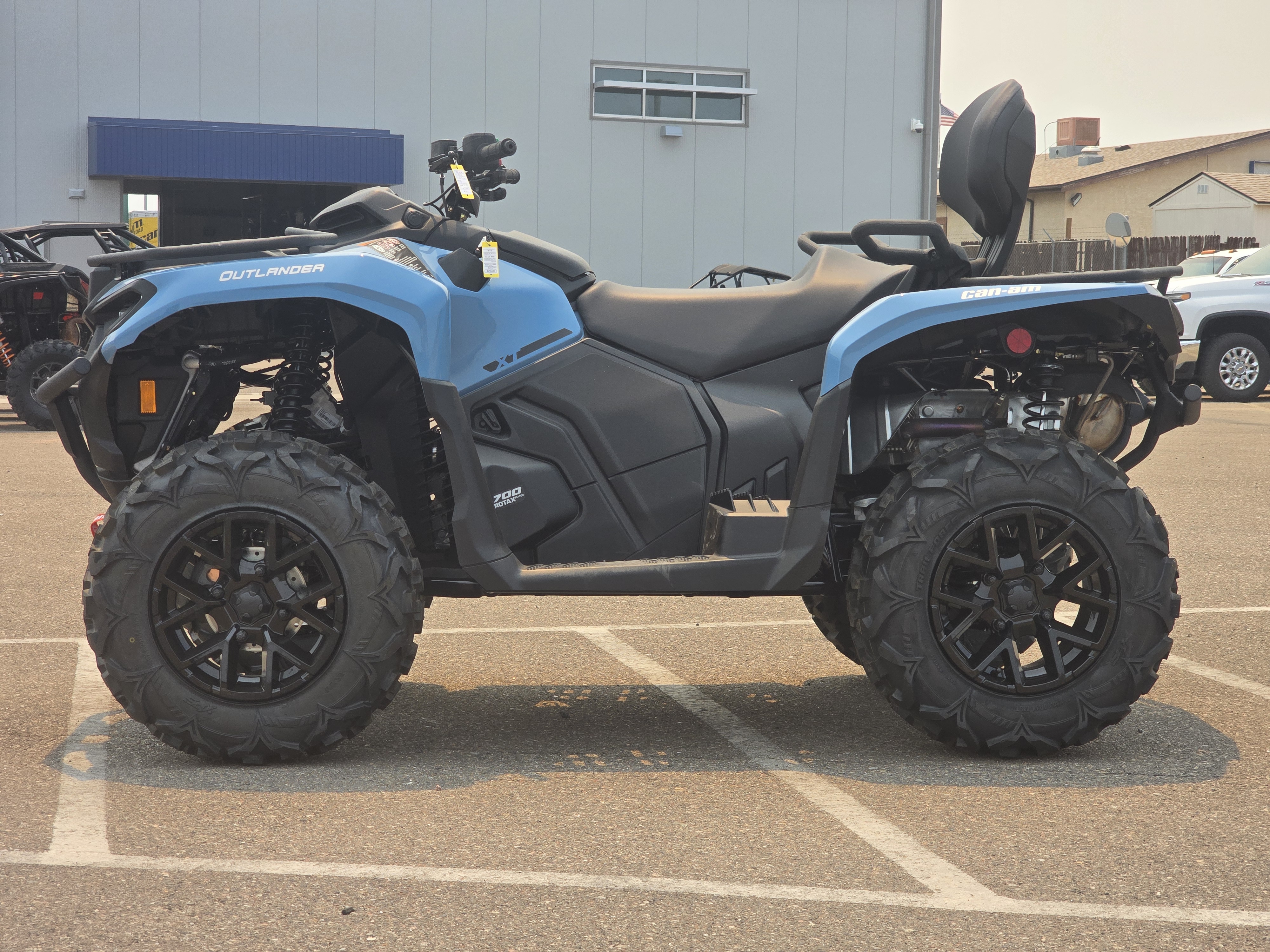 2026 Can-Am Outlander MAX XT 700 ATV