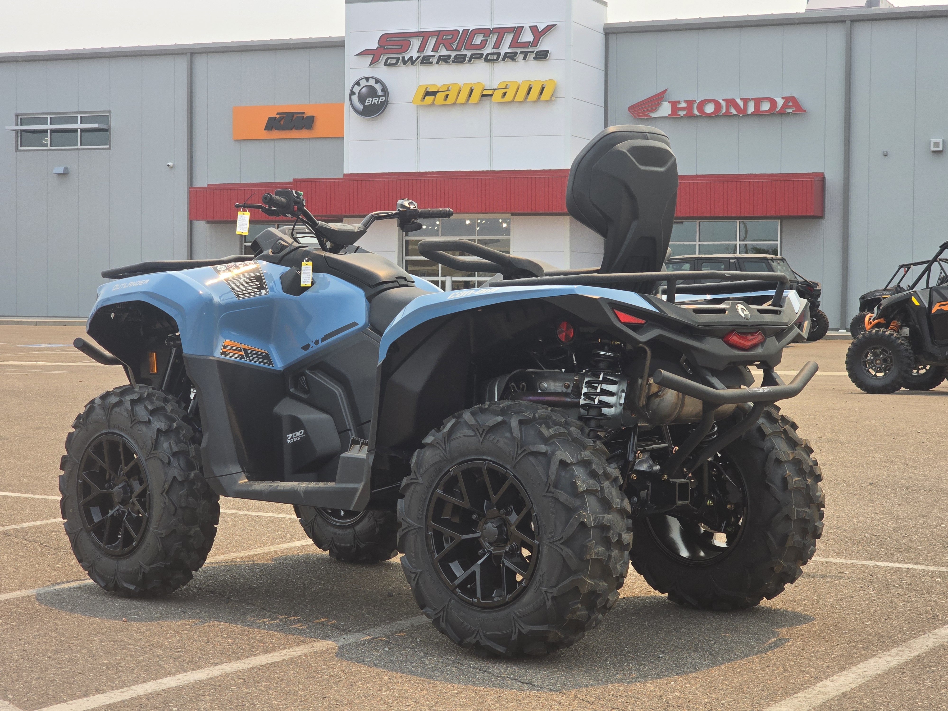 2026 Can-Am Outlander MAX XT 700 ATV