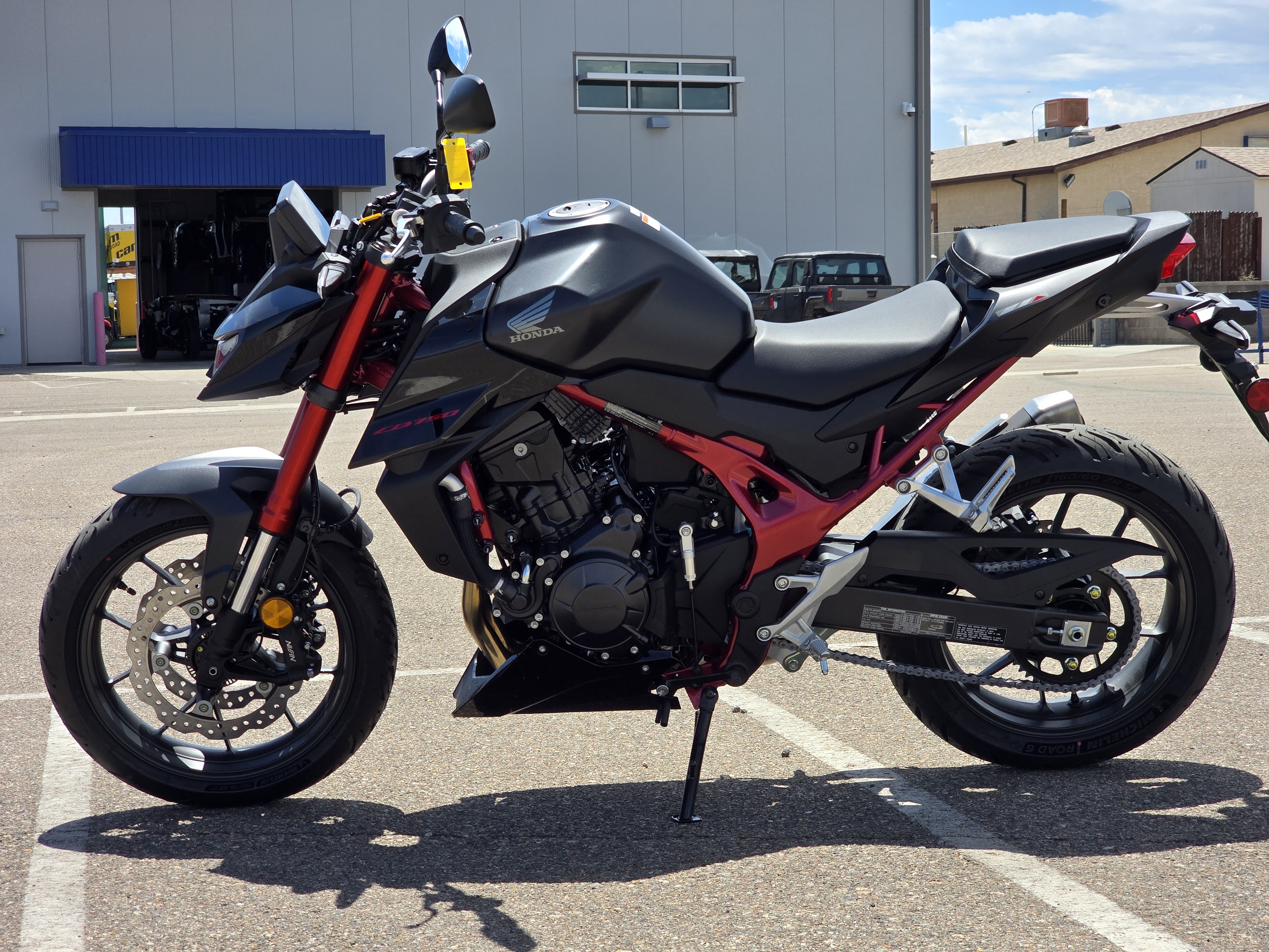 2026 Honda CB750 Hornet E-Clutch Motorcycle
