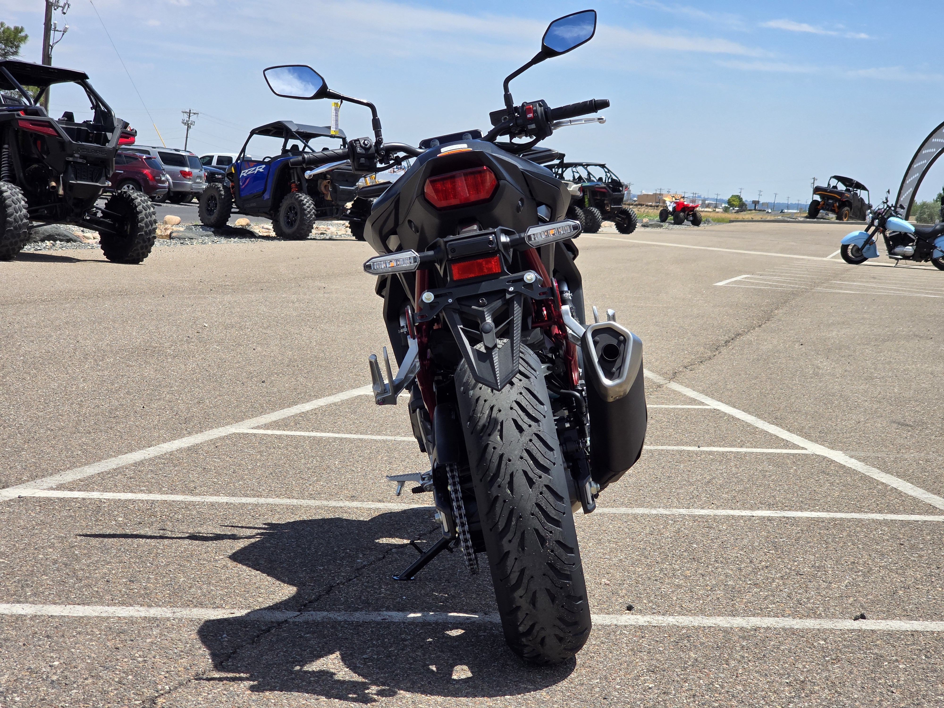 2026 Honda CB750 Hornet E-Clutch Motorcycle