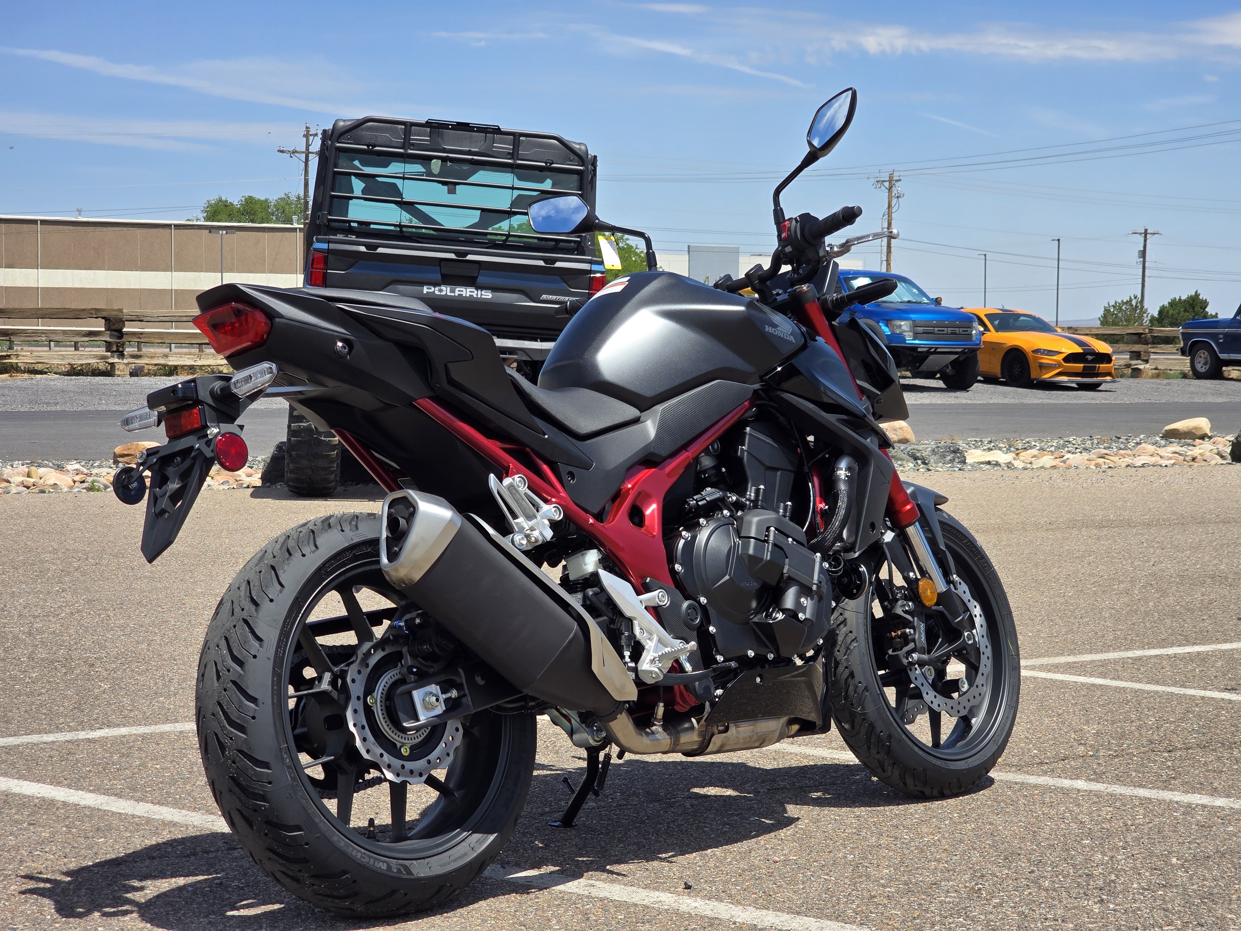 2026 Honda CB750 Hornet E-Clutch Motorcycle