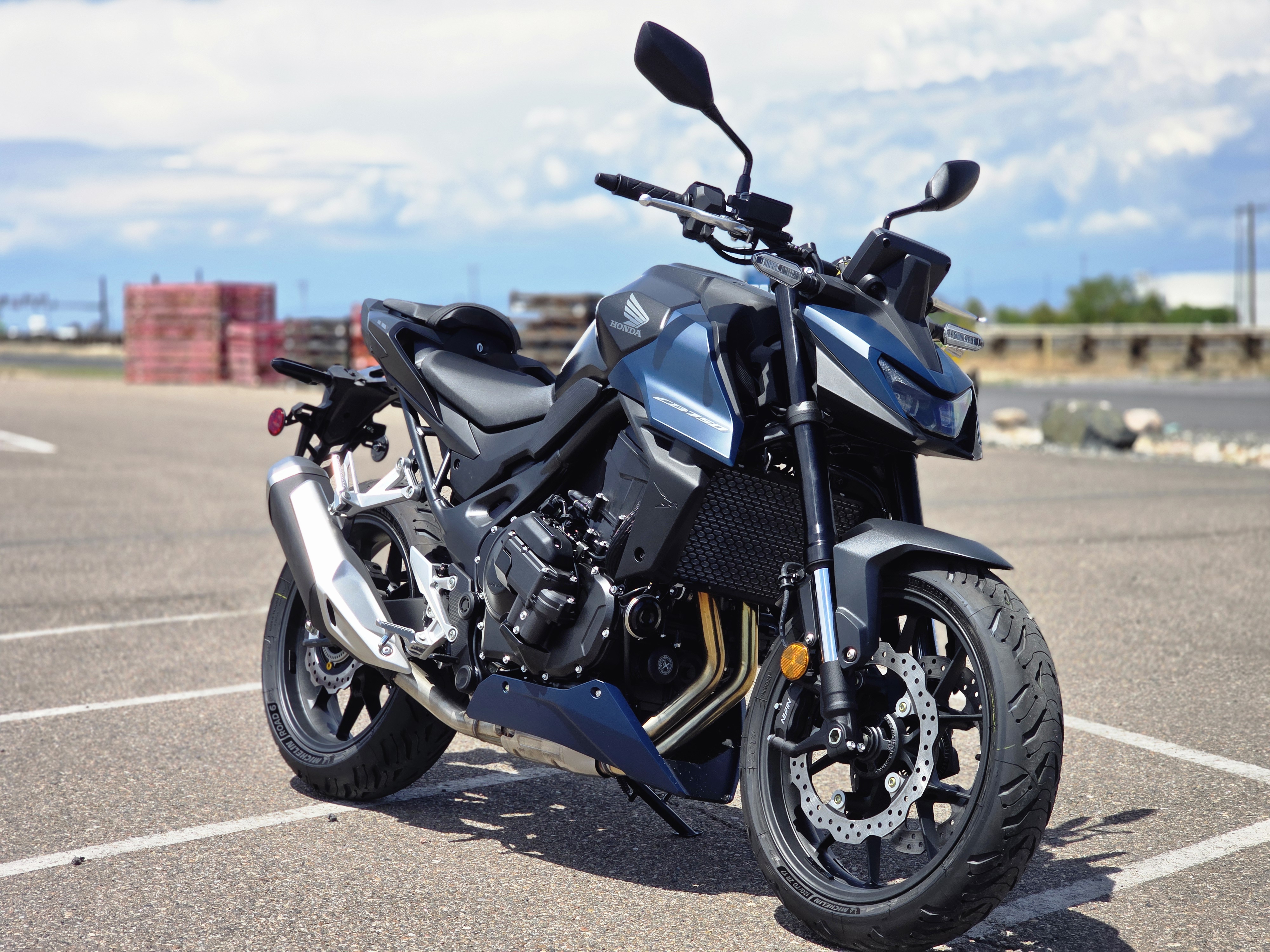 2026 Honda CB750 Hornet E-Clutch Motorcycle