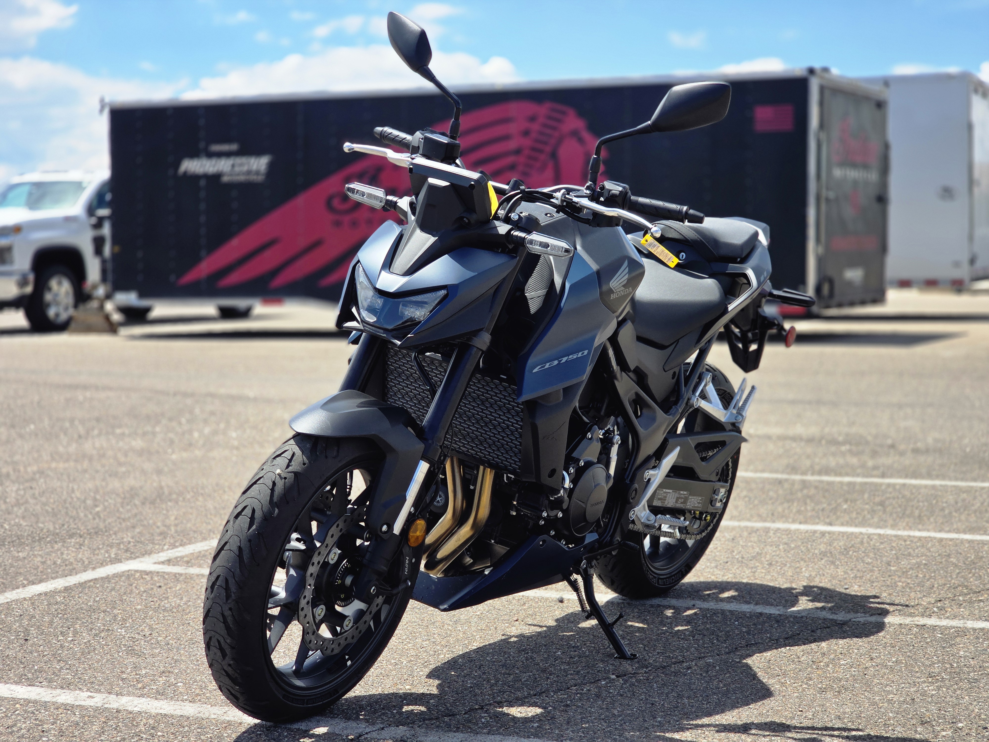 2026 Honda CB750 Hornet E-Clutch Motorcycle