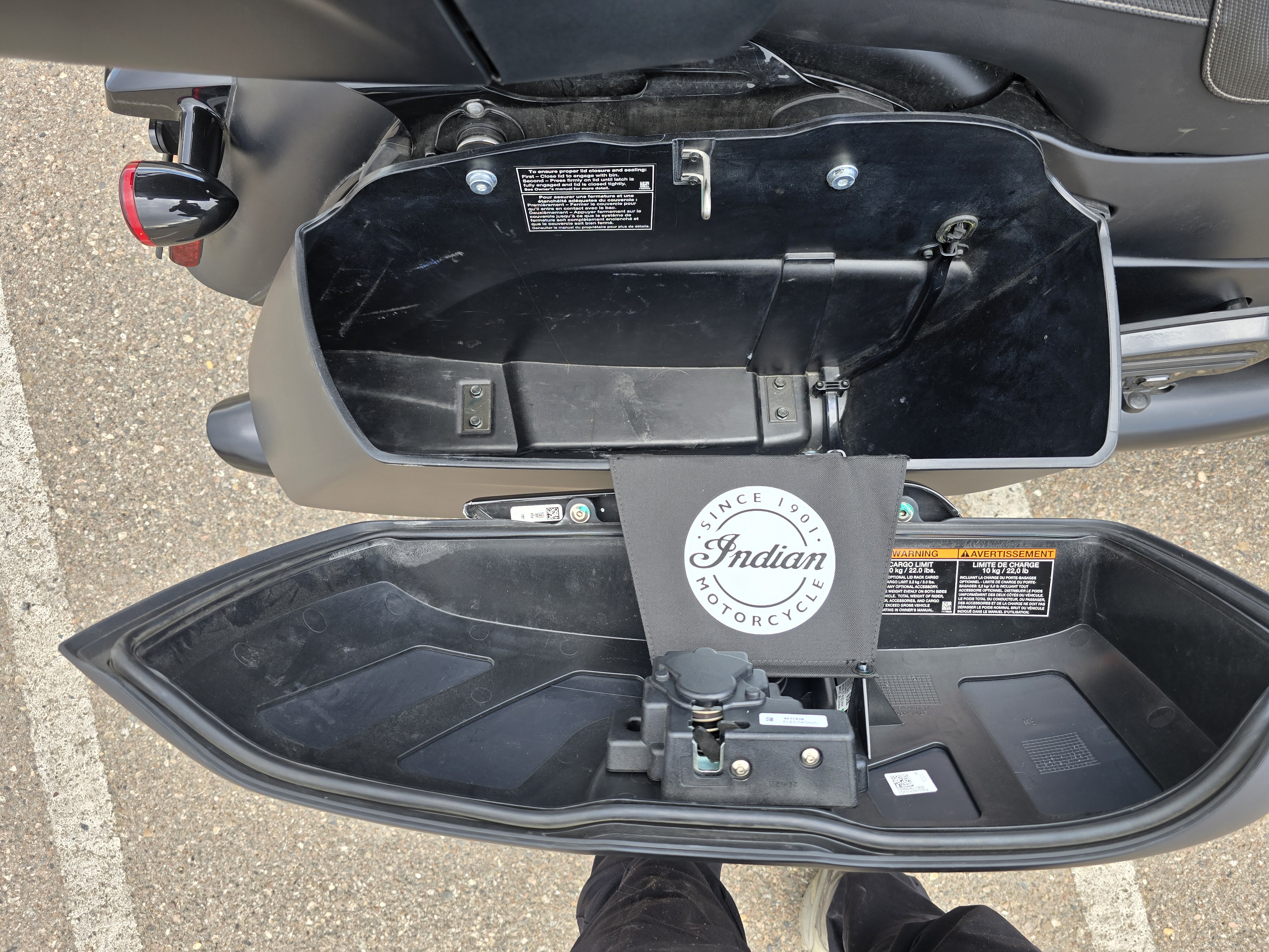 2023 Indian Motorcycle Roadmaster Dark Horse Motorcycle