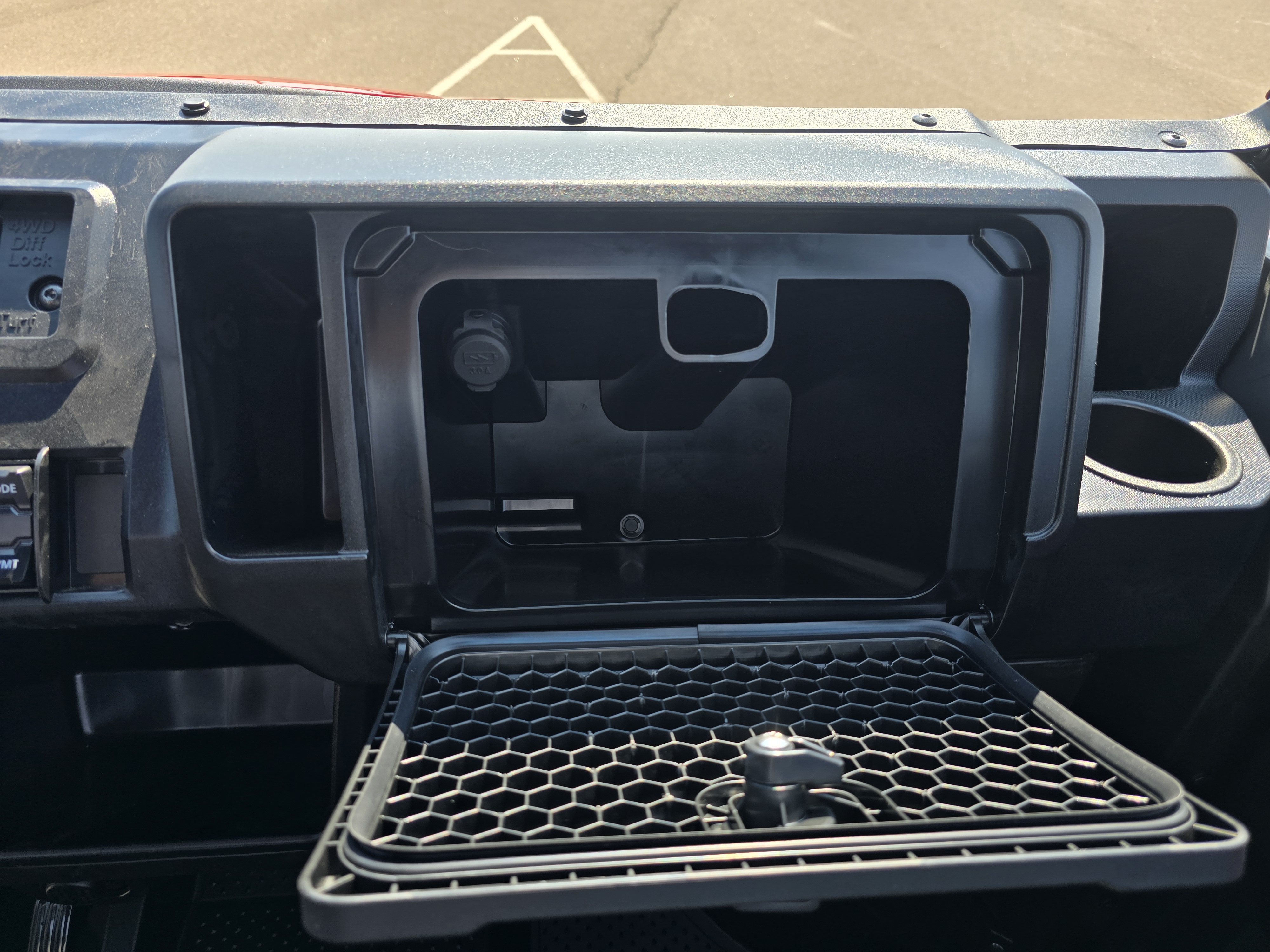 2026 Honda Pioneer 1000 Deluxe Side x Side