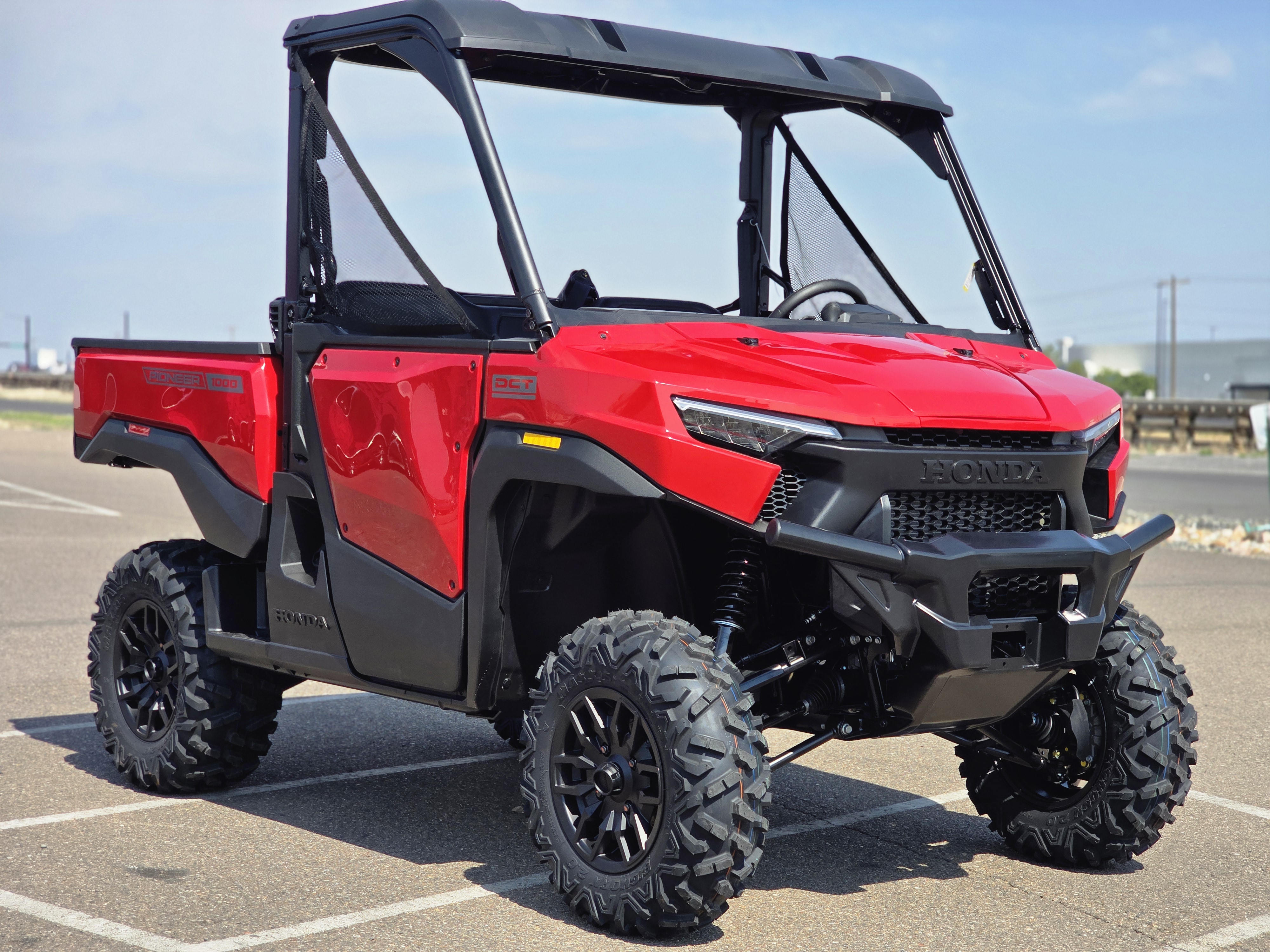 2026 Honda Pioneer 1000 Deluxe Side x Side