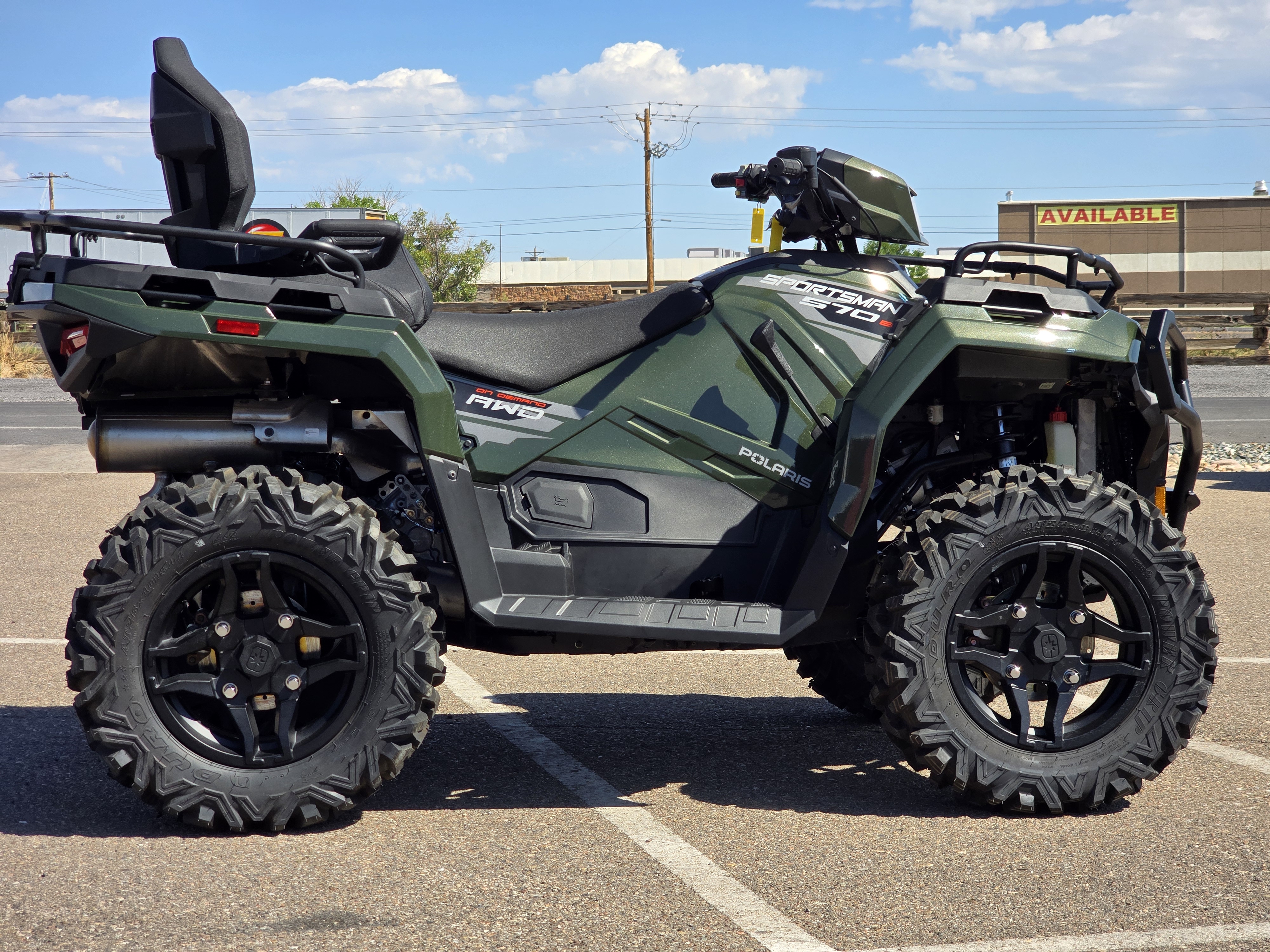 2026 Polaris Sportsman Touring 570 Premium ATV