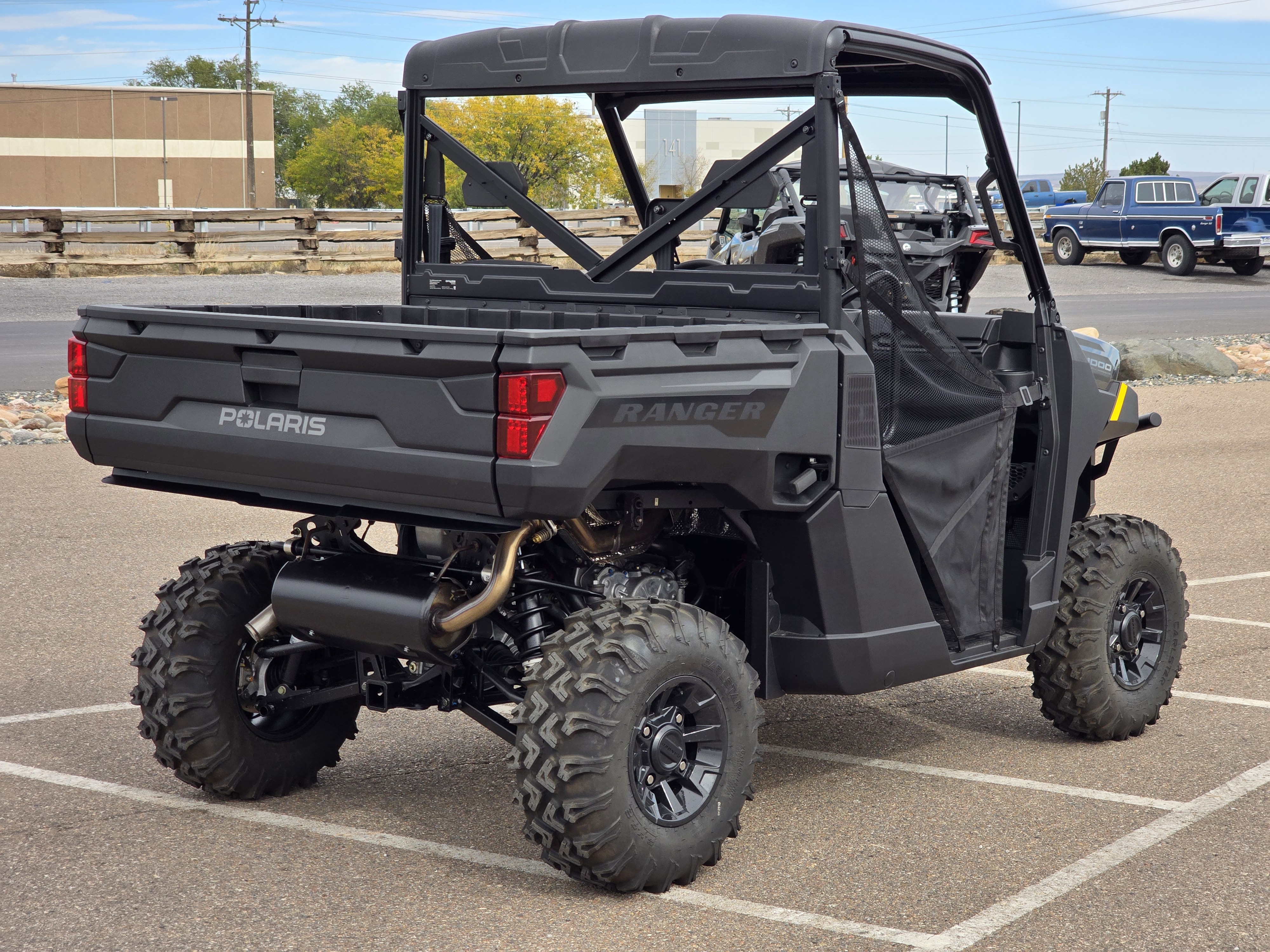 2025 Polaris RANGER 1000 Premium Side x Side